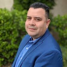 Find & Contact Real Estate Agents in Your Local Area