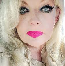 Chris & Germaine had quick catch-up with the legend himself