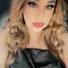 Linda Manges's Instagram, Twitter & Facebook