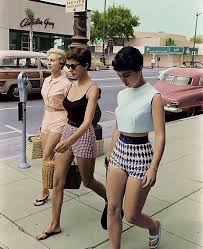 Fashion designer in kabul 1969 or 1970. Fact Check Were Women Allowed To Wear Mini Skirts In 1970s Afghanistan Page 4 Pakistan Defence