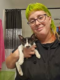 I don't think I ever posted this painting from 2022 in its frame. "Eternal  Good Girl, Isabella" for Missy Barron 💖 Missy owns The Frame Gallery  Downtown where lately I've been working.