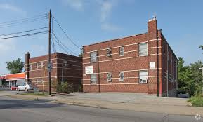 5661 5665 glenway ave cincinnati oh 45238 apartments cincinnati oh apartments com 5661 5665 glenway ave cincinnati oh