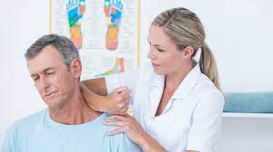 Hws Syndrom Halswirbelsaulensyndrom Nackenschmerzen Und Reha Kurkliniken De