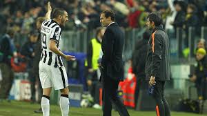 The pair understand each other's games so well with both. Leonardo Bonucci Zum Ac Mailand Das Zweite Grosse Ausrufezeichen Goal Com