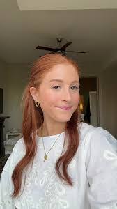 Meredith Tolleson's Instagram, Twitter & Facebook