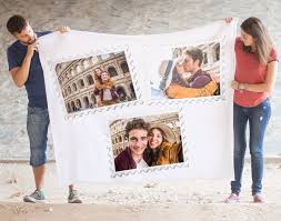 Diese website benutzt cookies, die für den technischen betrieb der website erforderlich sind und stets gesetzt werden. Personalisierte Decke Mit Fotocollage Made In Gift