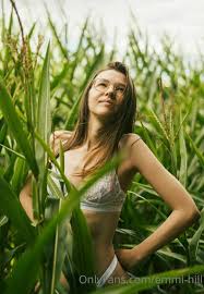 Emmi-hill Nude Leaked Onlyfans Photo 86 Free Online | Of CelebExposed