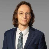 Jeffrey Berends's Instagram, Twitter & Facebook