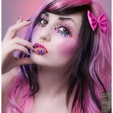 Heather Klem's Instagram, Twitter & Facebook