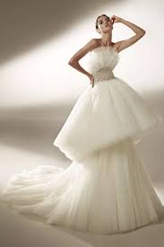 Unnachahmlich, leichte und komfortable brautkleider ein brautkleid ist für jede frau etwas ganz besonderes. Atelier Pronovias Brautkleider 2021 Exklusiv In Hannover White And Night