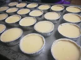 Portuguese egg tarts are puff pastry tarts filled with burnt egg custard. Cara Cara Buat Portugese Egg Tart Guna Puff Pastri Segera Sangat Mudah Comfirm Jadi