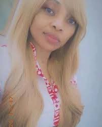 Laura serait elle de retour ? En tout cas retrouvez là dans foyer  #polygamique disponible sur www.cinaf.tv