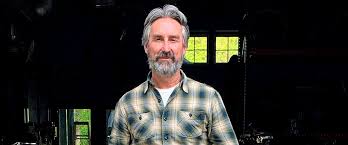Frank fritz appeared in the 2010 tv program american pickers. Mike Wolfe Of American Pickers Is A Doting Father And Husband Meet His Family