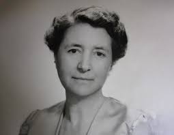 Historic Champion of the Craft Movement