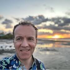 Stephen Burrell (@the_daily_panda)