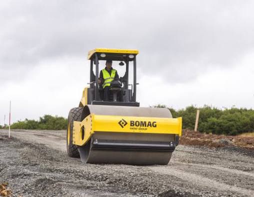 BOMAG BW-211-D-5 Smooth Drum Roller