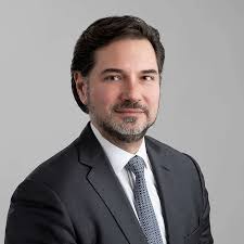 Ralph Jaeger's Instagram, Twitter & Facebook