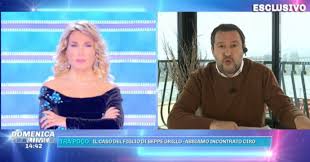La d'urso, gli ospiti sempre la stessa manciata, taylor mega, kik? D8ouj0myzcs3wm