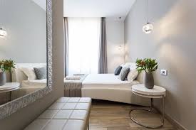 Very close to central train station (800 m) and all shuttle buses to the airports (malpensa, orio al serio, linate), only 3.5 km to piazza duomo. Aparthotel Durini Appart Hotels Milan