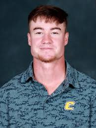 Lori Houk's Instagram, Twitter & Facebook