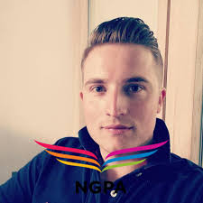 At the end of this term we bid farewell to Charles Moubray, our much loved  Head of History, after 25 years of teaching at Lockers Park. We have many  fond memories of