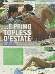 La bellissima protagonista del grande fratello 4 nel mese di marzo aveva scoperto di avere un tumore al seno. Carolina Marconi Le Foto Del Topless In Spiaggia Cronaca Nazionale Abruzzo24ore