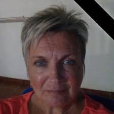 Hi, is there anywhere where I can get this stitched up? No idea how this  happened but literally just bought this for my daughter Thank u