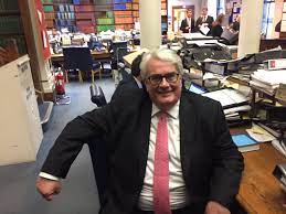 Ireland's top judge warns new judicial bill has to be 'robust'. Paulmcgarrysc On Twitter Delighted To Congratulate New Chief Justice Frank Clarke As He Visits His Old Seat In The Law Library