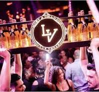BOTTLE PRESENTERS AND SERVING TRAYS