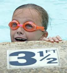 A family of swimming Superstars competes