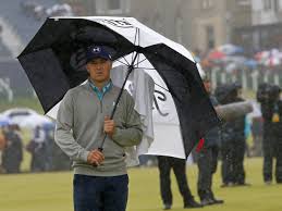 Rain gear sucks.even the best rain gear, expertly made and drawing on years of scientific research, isn't as effective as playing in short sleeves. 10 Tips For Playing Golf In The Rain Golf Monthly