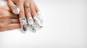 In this site you will get to know nearest nail salons, various tips of best healthy nail, top 10 famous saloons in united states. How To Remove Acrylic Nails At Home L Oreal Paris