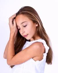 Pretty Eleana in white 🤍 #kidsmodel #portrait #portretfotografie  #photoshoot #prettygirl #cutekid #kidsphotography #modelfotografie  #studiofotografie #shootingday #studiovlaardingen #posing #modeling  #teenmodel #beauty #beautyshot #gorgeousgirl ...