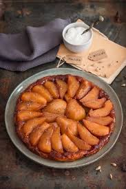 Chic Chic Chocolat Tarte Tatin Aux Poires Et A La Cardamome En 2020 Tarte Tatin Aux Poires Poire Recette Tarte Tatin