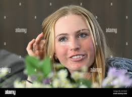 Laura Samson's Instagram, Twitter & Facebook