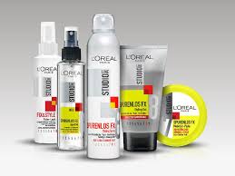 L'oreal studio line melting gel is a gel that retails for $4.99. L Oreal Paris Studio Line Haargel 24h Ultra Starker Halt Kein Verkleben Und Ohne Ruckstande Spurenlos Fx Styling Gel 1 X 150 Ml Amazon De Beauty