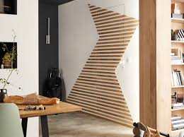Chaque offre technique est différente avec des coûts variants du simple ou triple! Creer Un Decor Mural En Tasseaux Leroy Merlin