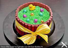 Kitkat Ostertorte Von Bubbles75 Chefkoch Osterkuchen Ostertorte Cupcake Kuchen