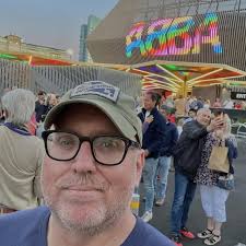 Ralph Morrow (@nytola) • Threads, Say more