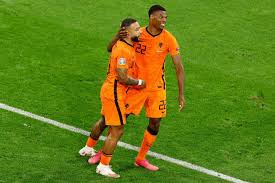 1.89 m (6 ft 2 in) playing. Mme4i9w82monvm