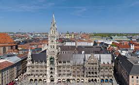 The munich hofbräuhaus is open 365 days à year. New Town Hall Munich Wikipedia