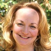 Kelly Hines's Instagram, Twitter & Facebook