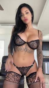 Natasha Noelle 24
