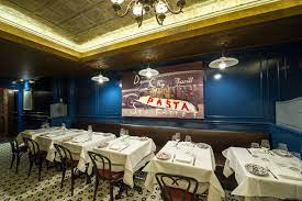 Carbone The Torrisi Team S Ritzy New Italian Restaurant Eater Ny