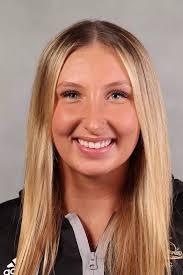 2022-23 Women's Swimming Roster