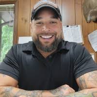 Armando Swanson's Instagram, Twitter & Facebook