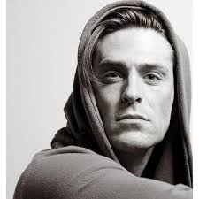 Aaron Noble (@aaron_m_noble) • Instagram photos and videos