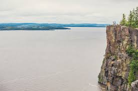 BIG Hikes - Dizzying Heights at Devil's Rock | Northern Ontario Travel