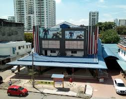 Kuala terengganu bed and breakfast. Bukit Jambul Cinema