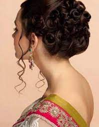 Natural wedding hairstyle for kinky curls Tricks To Create Indian Wedding Hairstyles For Short Hair In Easy Ways Marina Gallery Fine Art Indian Party Hairstyles Short Wedding Hair Indian Wedding Hairstyles